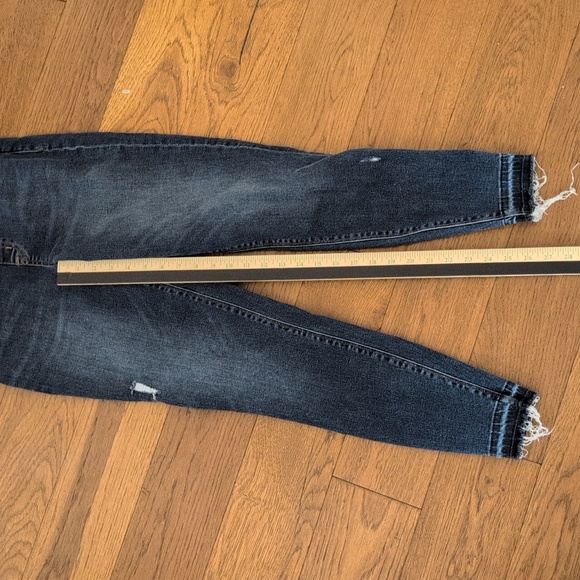 Spanx Pull on Skinny Jeans - Picture 3 of 6